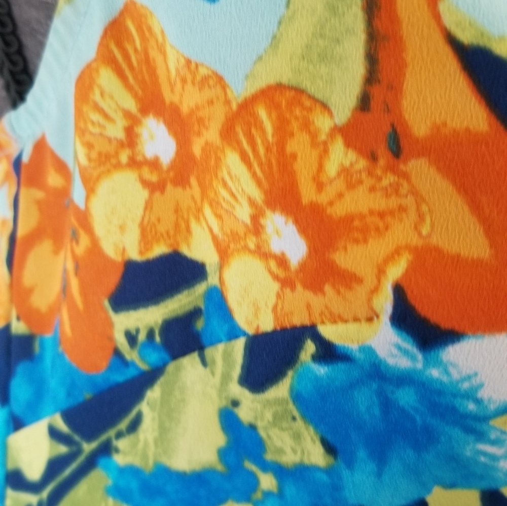 APT9 Racetback Top - Picture 6 of 7